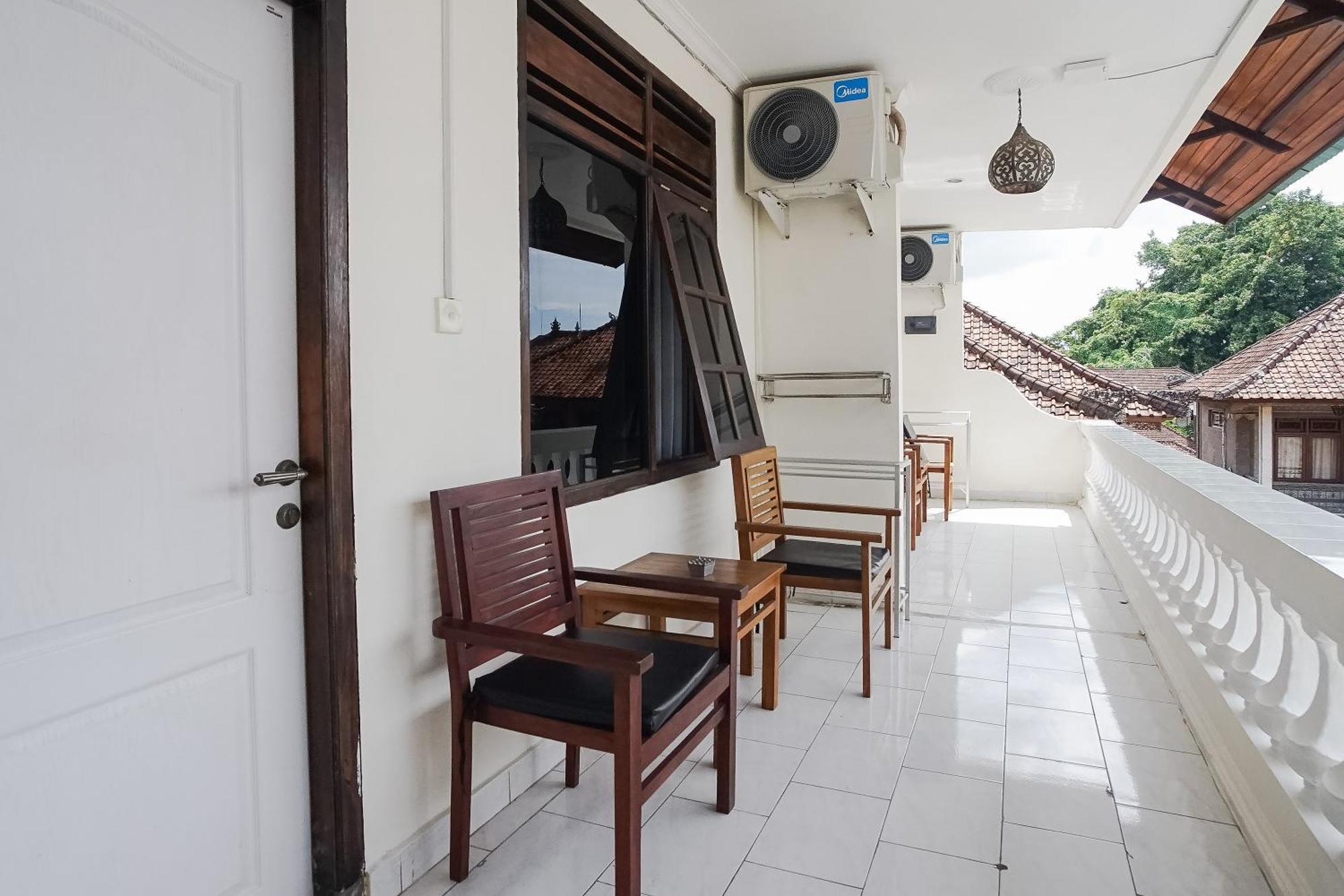 City Garden Bali Dwipa Hotel, Kuta Kuta  Ngoại thất bức ảnh